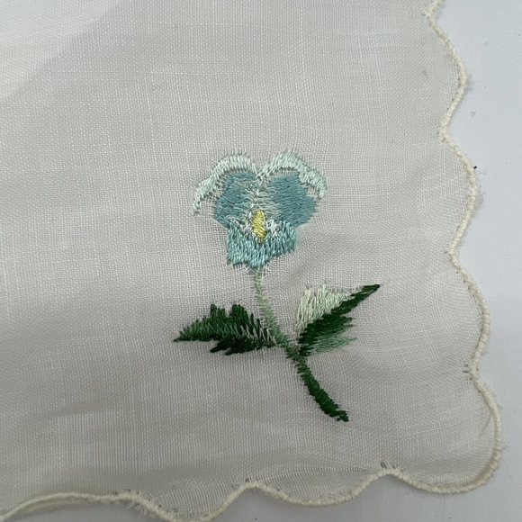 Vintage Desco Handkerchief Hankie Embroidered Floral Sticker Read - Picture 2 of 6